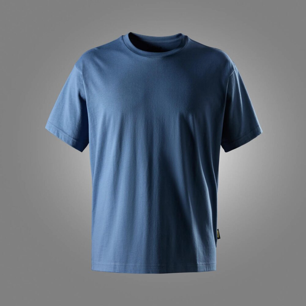 T-shirt o luźnym kroju
